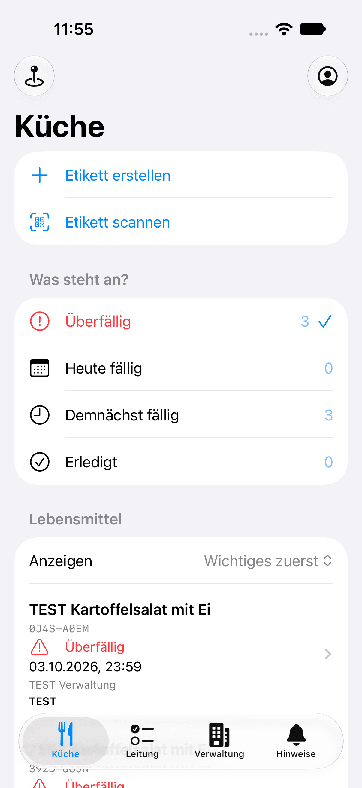 Screenshot of the native PREPLOQ app on iPhone: create labels, scan and view due containers in the kitchen overview. German, light appearance, TEST data.